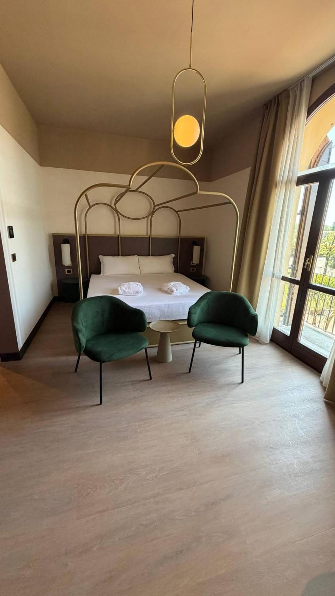 Deluxe Junior Suite,1765157258:JPEG